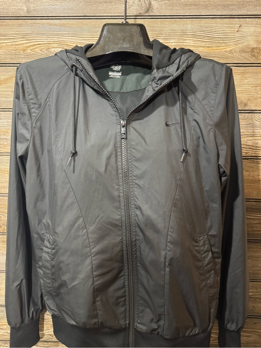 Nike Women’s Black Hooded Windbreaker Jacket